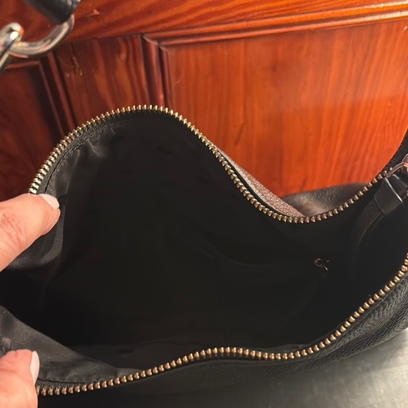 Kate Spade - Picture 2 of 4